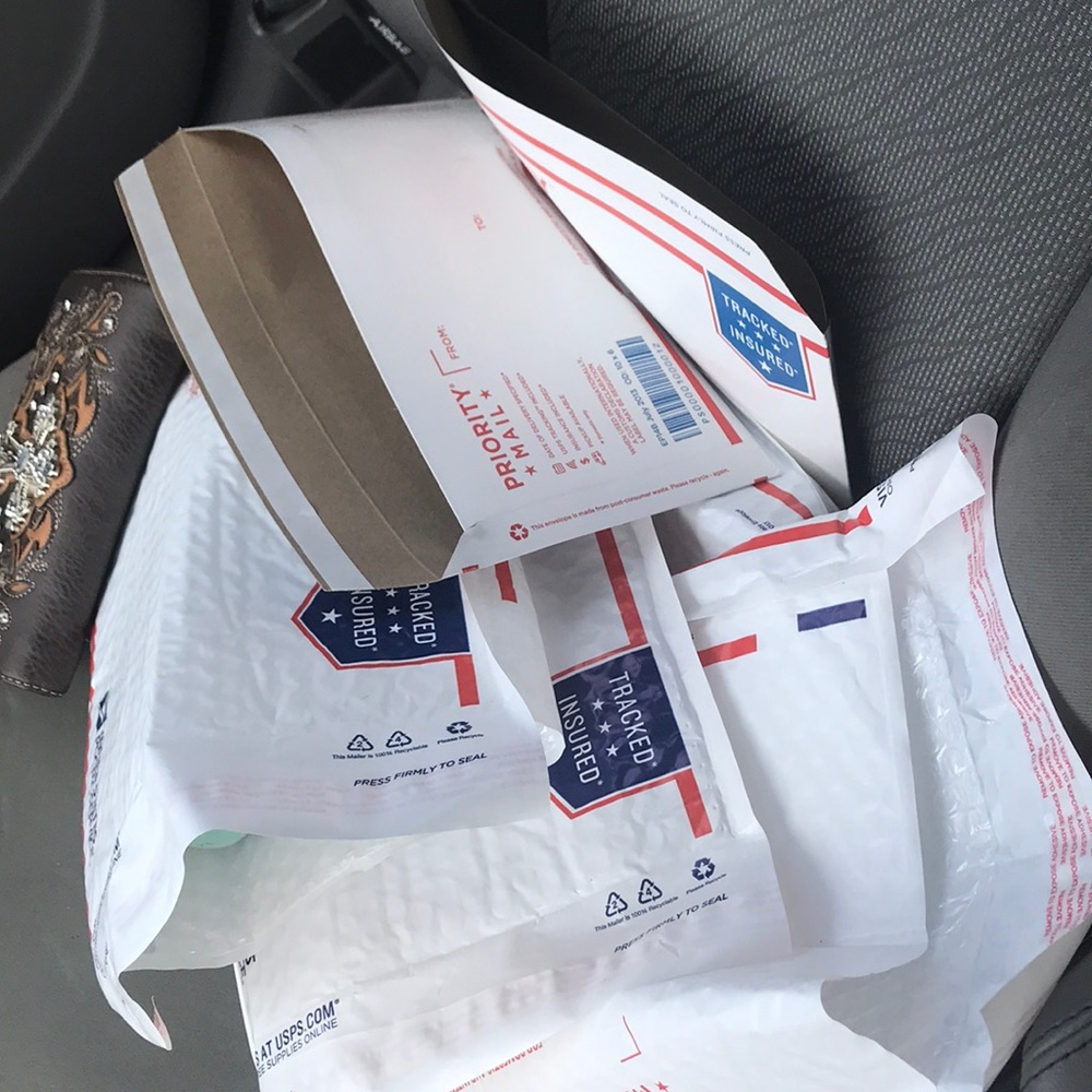 Shipping day! Purchase soon, and ships today! 😊